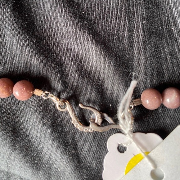 Handmade beaded necklace - Picture 3 of 4